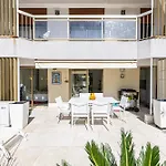 Ref 1966 - Cannes City Center